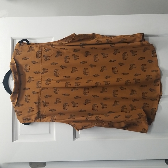 Torrid Zebra 3X Button Down Sleeveless Top - Picture 4 of 4